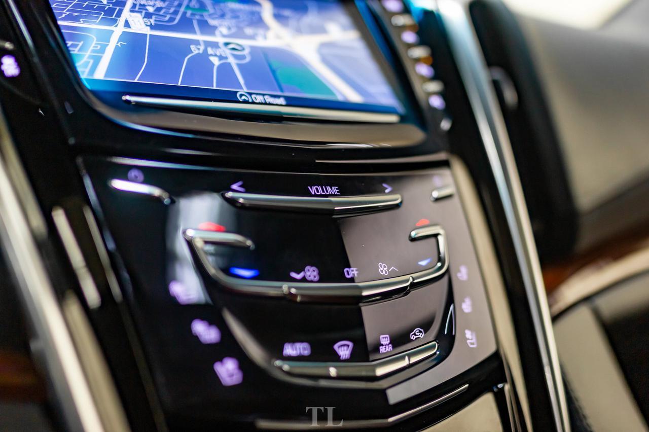 2019 Cadillac Escalade AWD Luxury Leather Roof Nav BCam Red Deer AB