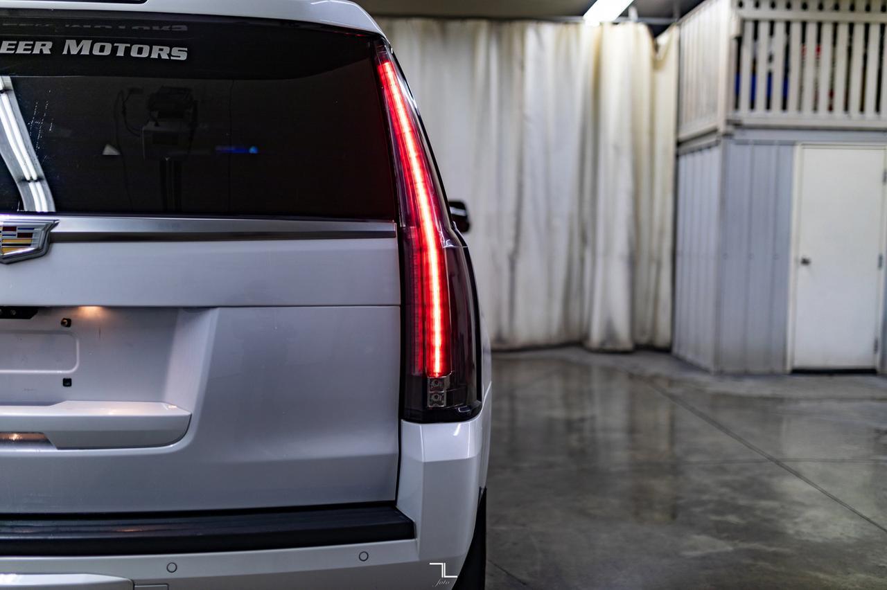 2019 Cadillac Escalade AWD Platinum Leather Roof Nav BCam Red Deer AB