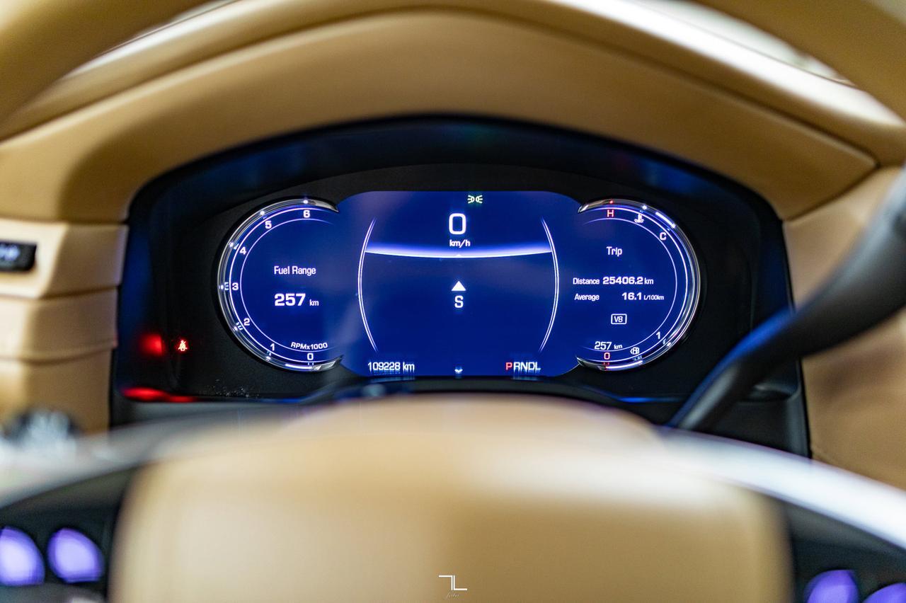 2019 Cadillac Escalade AWD Platinum Leather Roof Nav BCam Red Deer AB