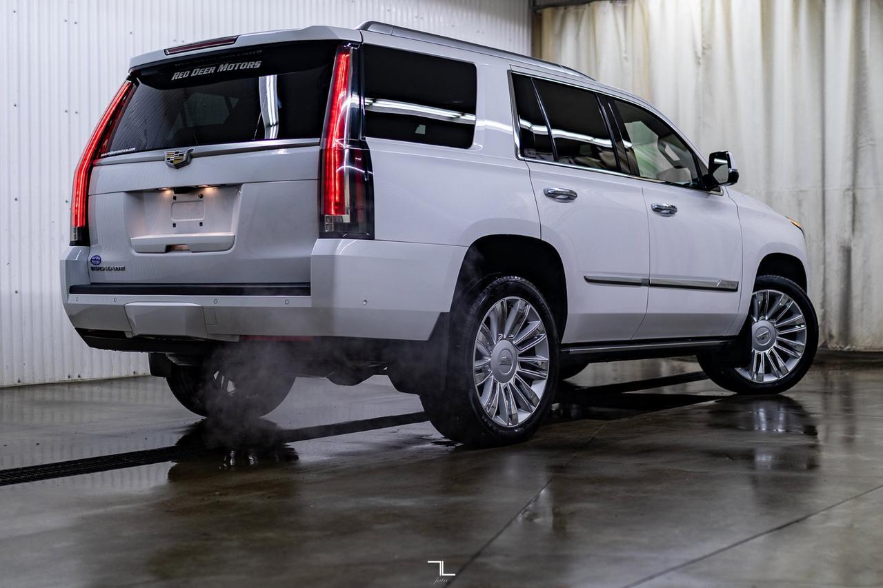 2019 Cadillac Escalade AWD Platinum Leather Roof Nav BCam Red Deer AB