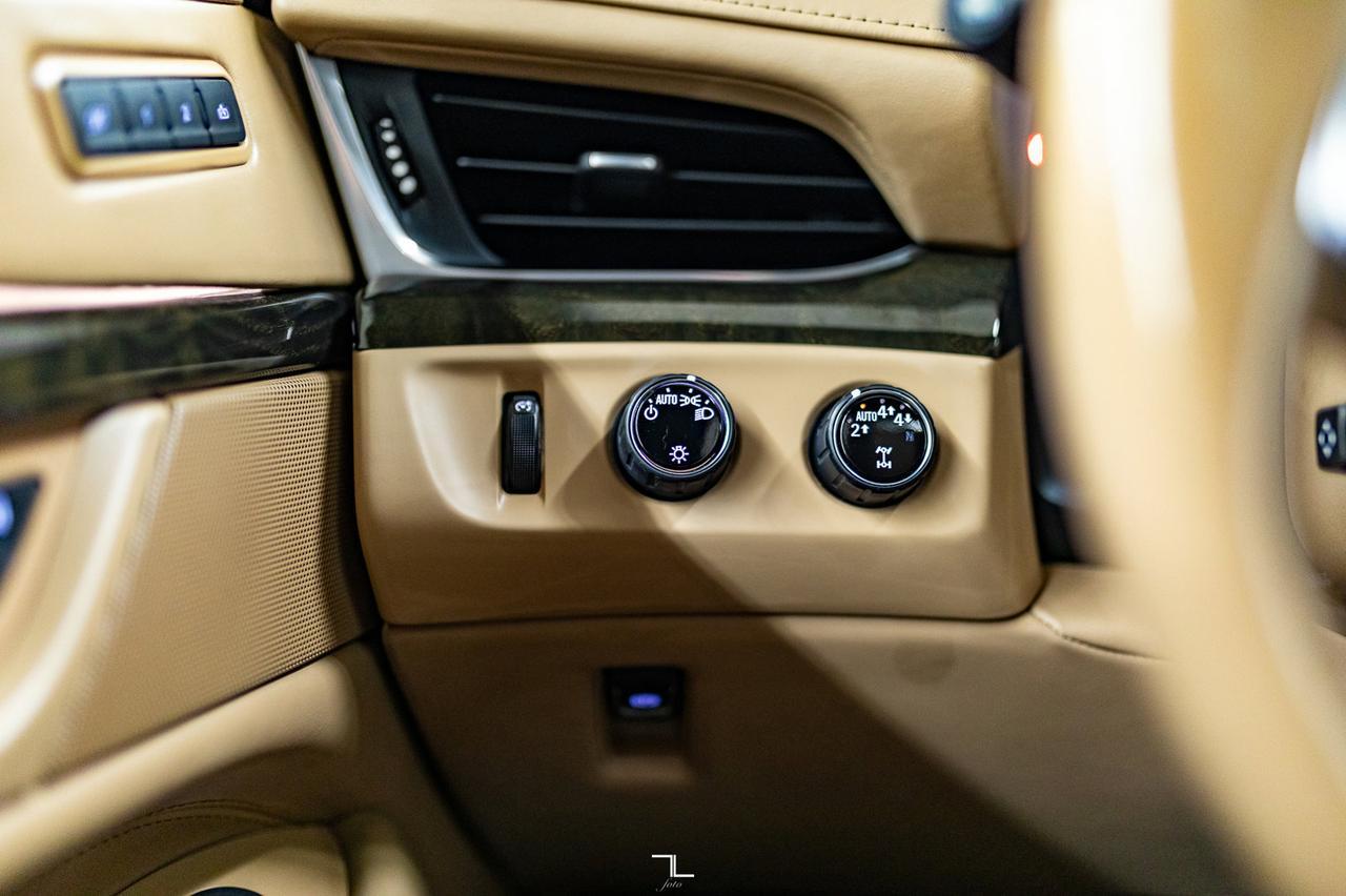 2019 Cadillac Escalade AWD Platinum Leather Roof Nav BCam Red Deer AB