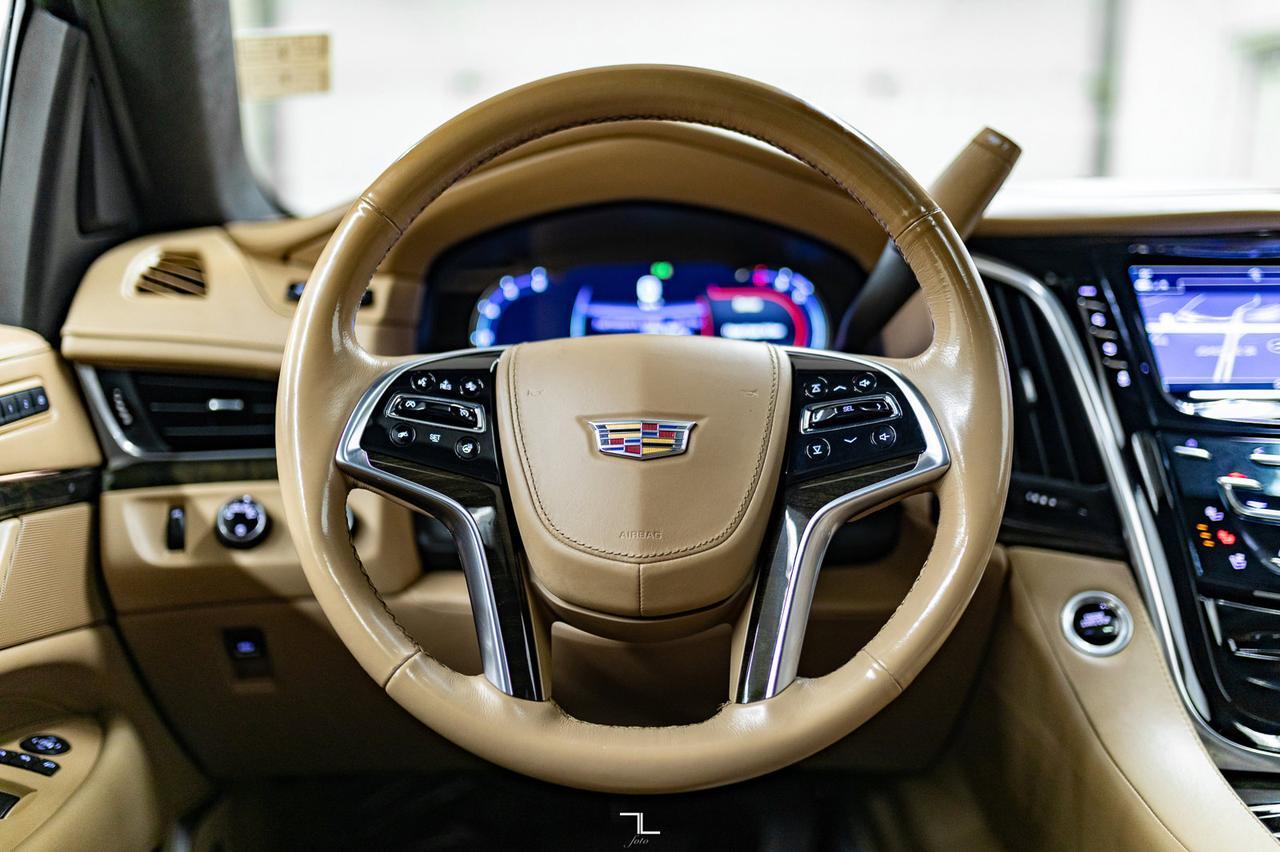 2019 Cadillac Escalade AWD Platinum Leather Roof Nav BCam Red Deer AB