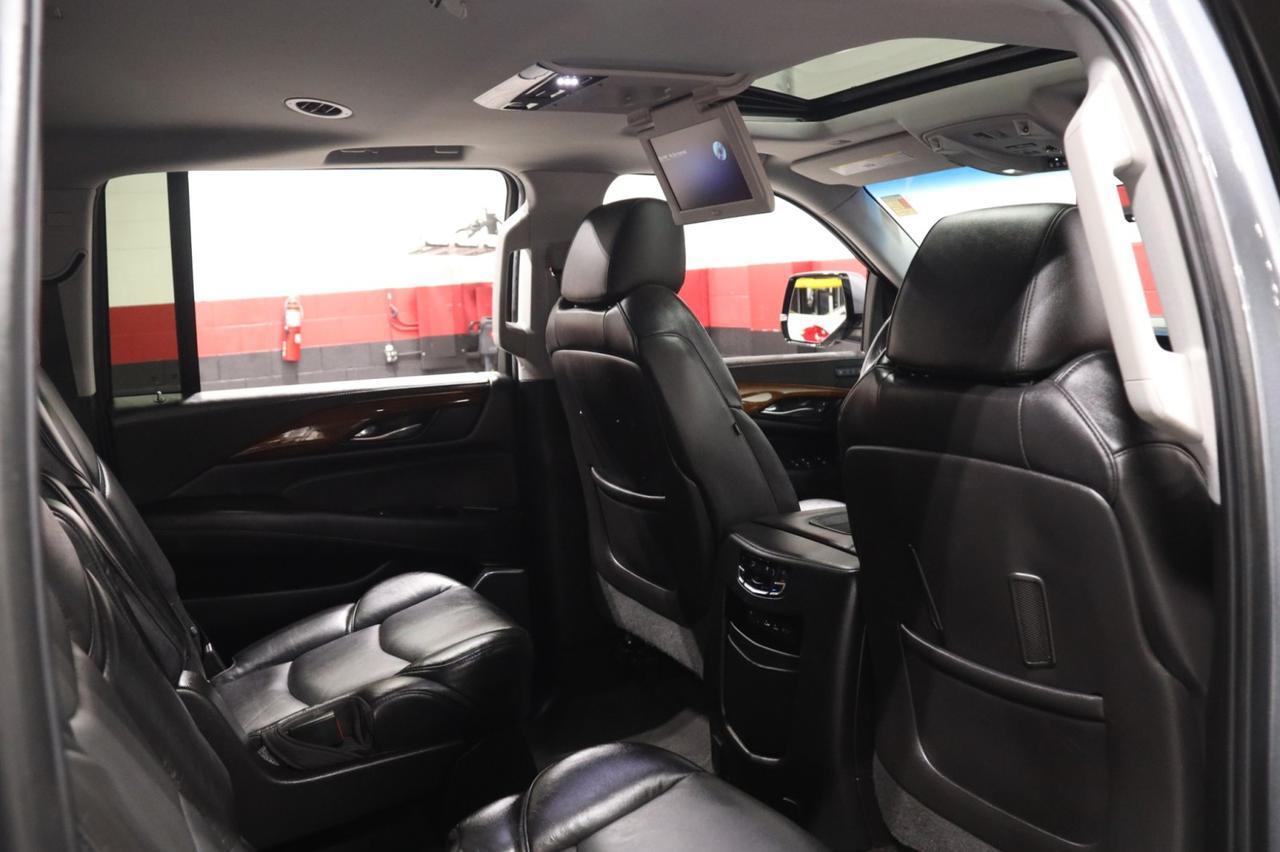 2019 Cadillac Escalade ESV Luxury 1SB 4dr Suv Skokie IL