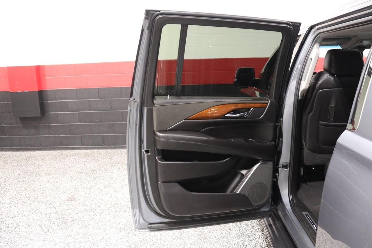 2019 Cadillac Escalade ESV Luxury 1SB 4dr Suv Skokie IL