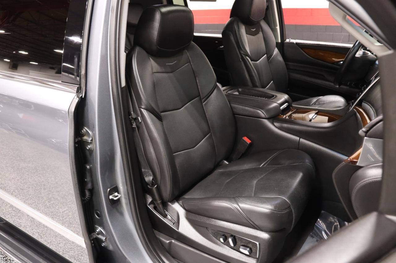 2019 Cadillac Escalade ESV Luxury 1SB 4dr Suv Skokie IL