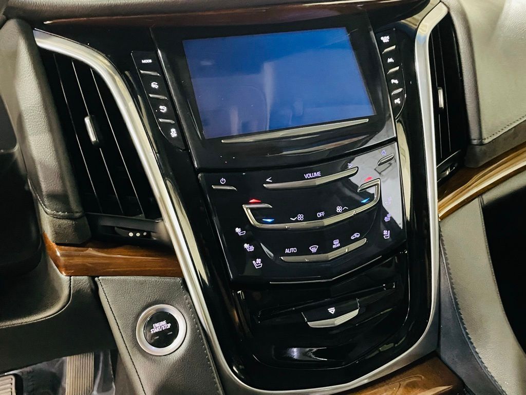 2019 Cadillac Escalade ESV Luxury Jersey City NJ