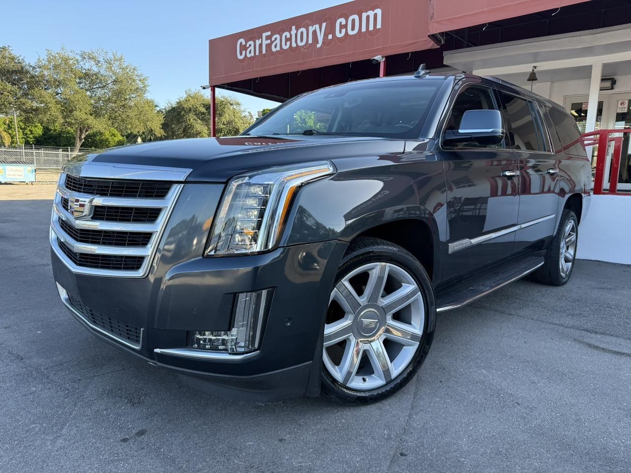 2019 Cadillac Escalade ESV Luxury