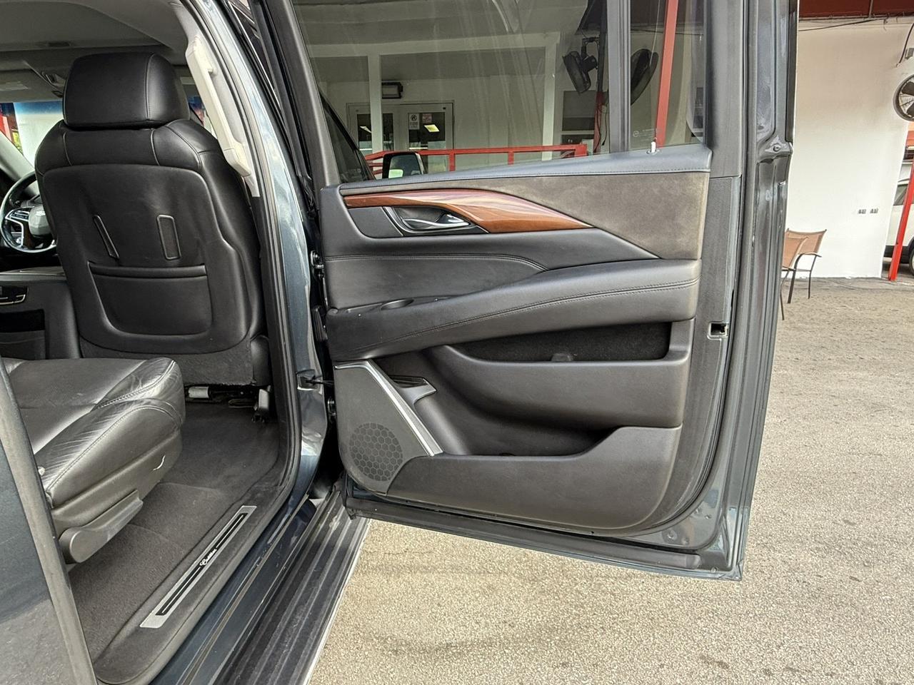 2019 Cadillac Escalade ESV Luxury Hollywood FL