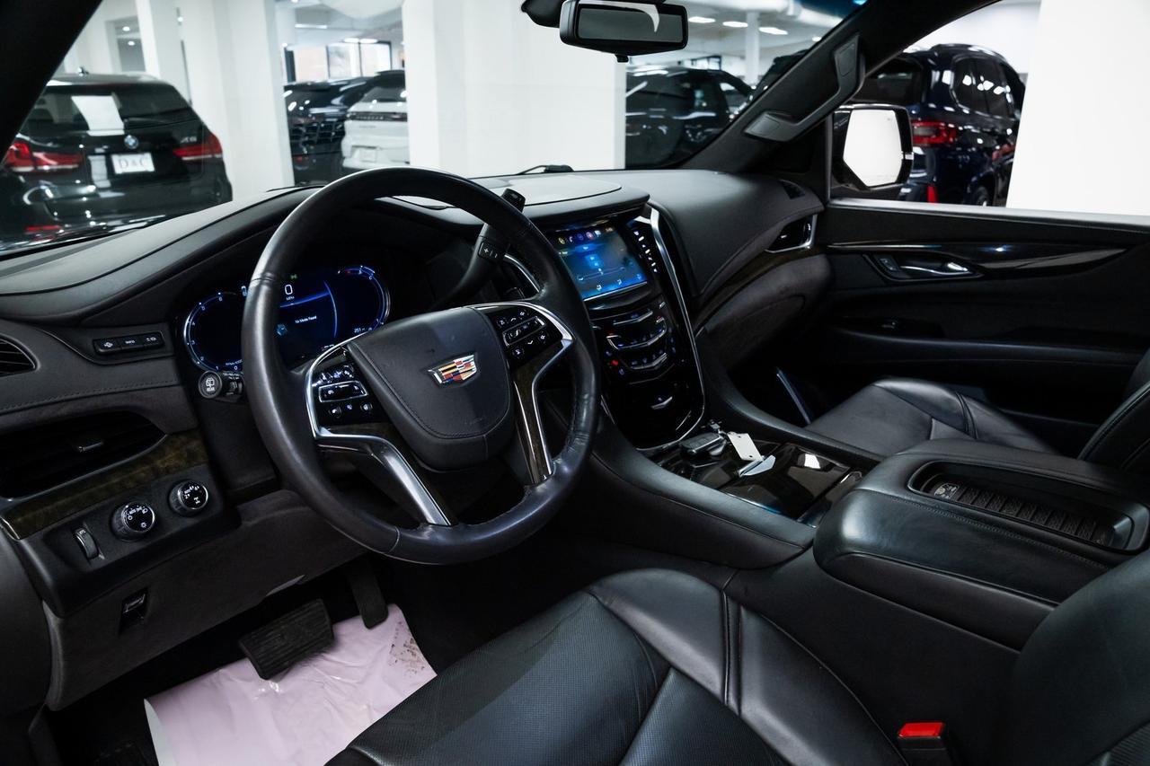 2019 Cadillac Escalade ESV Platinum Edition Driver Assist Package Vented Seats Portland OR