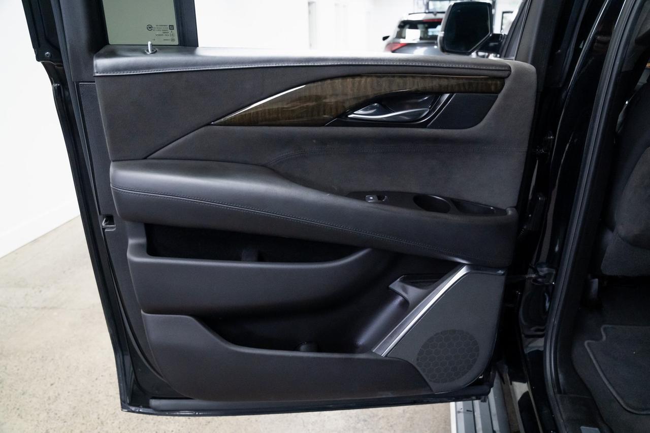 2019 Cadillac Escalade ESV Platinum Edition Driver Assist Package Vented Seats Portland OR