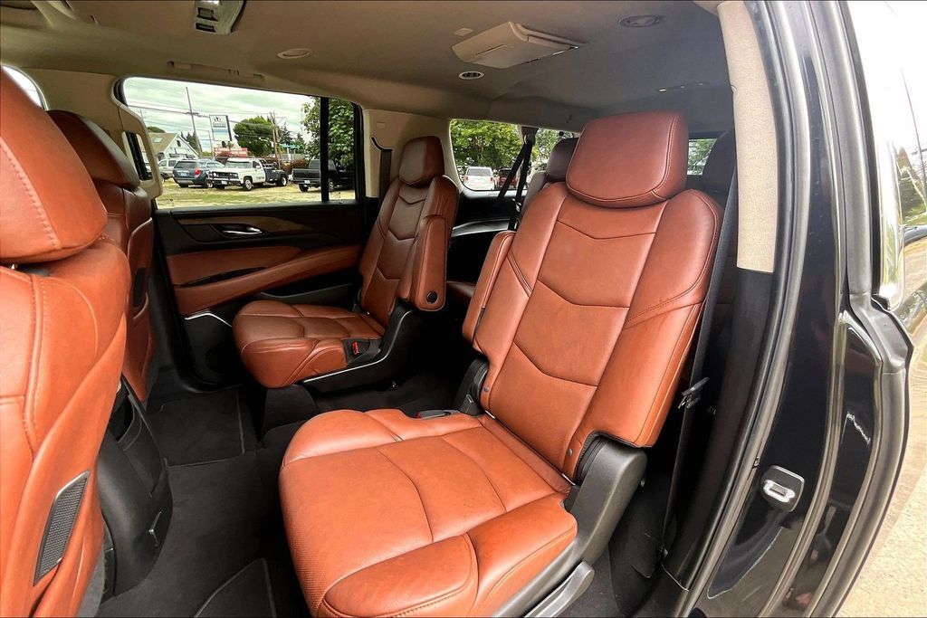 2019 Cadillac Escalade ESV Premium OR