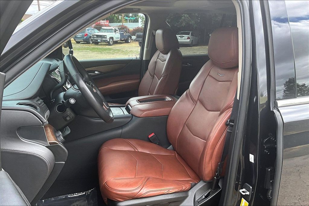2019 Cadillac Escalade ESV Premium OR