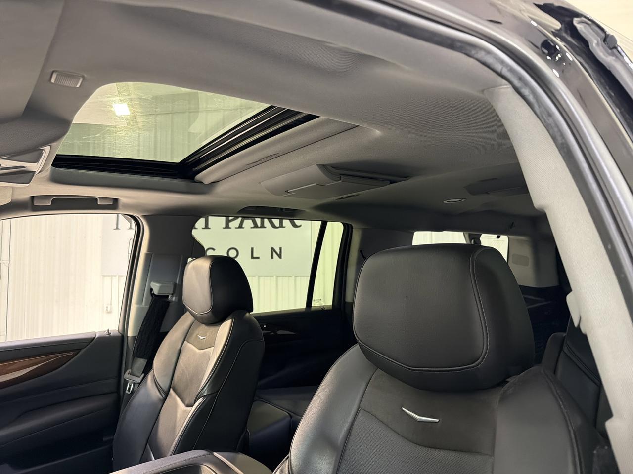 2019 Cadillac Escalade ESV Premium Luxury San Antonio TX