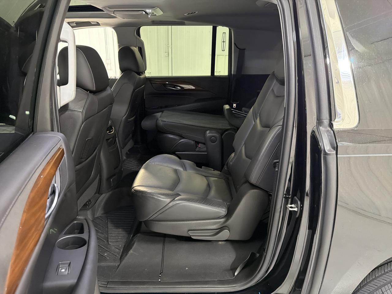2019 Cadillac Escalade ESV Premium Luxury San Antonio TX