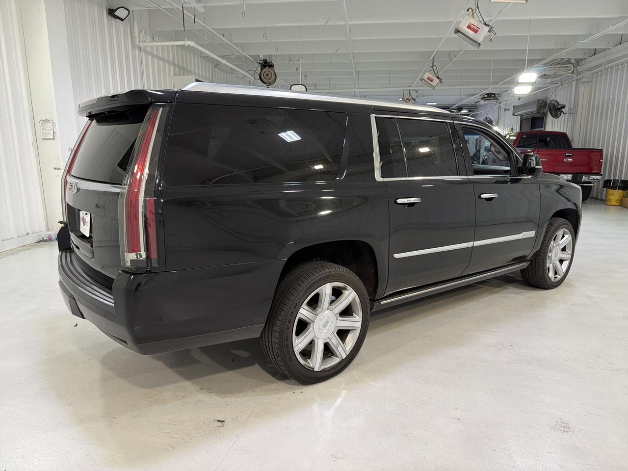 2019 Cadillac Escalade ESV Premium Luxury San Antonio TX