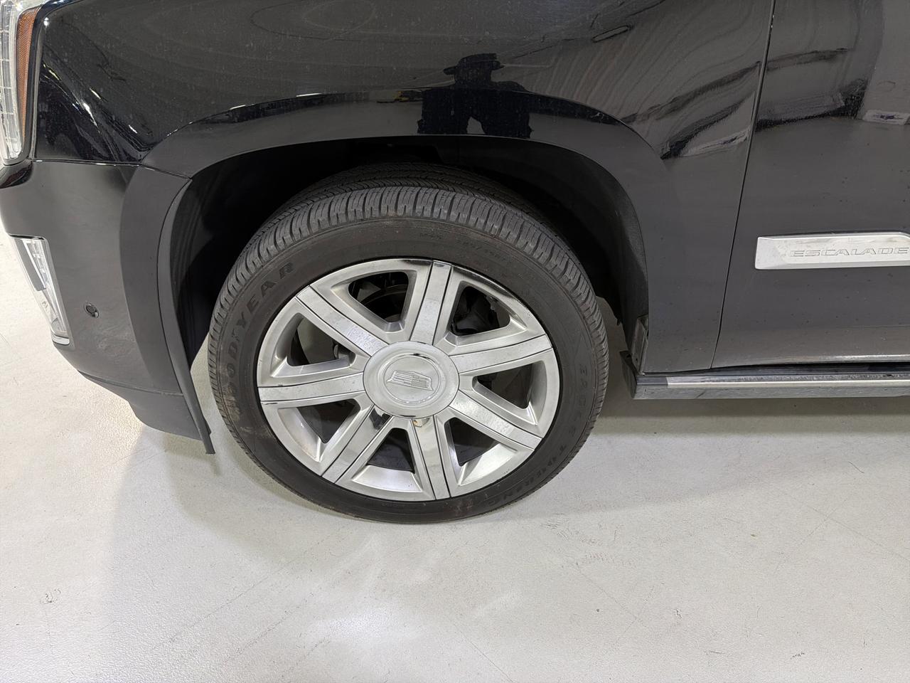 2019 Cadillac Escalade ESV Premium Luxury San Antonio TX