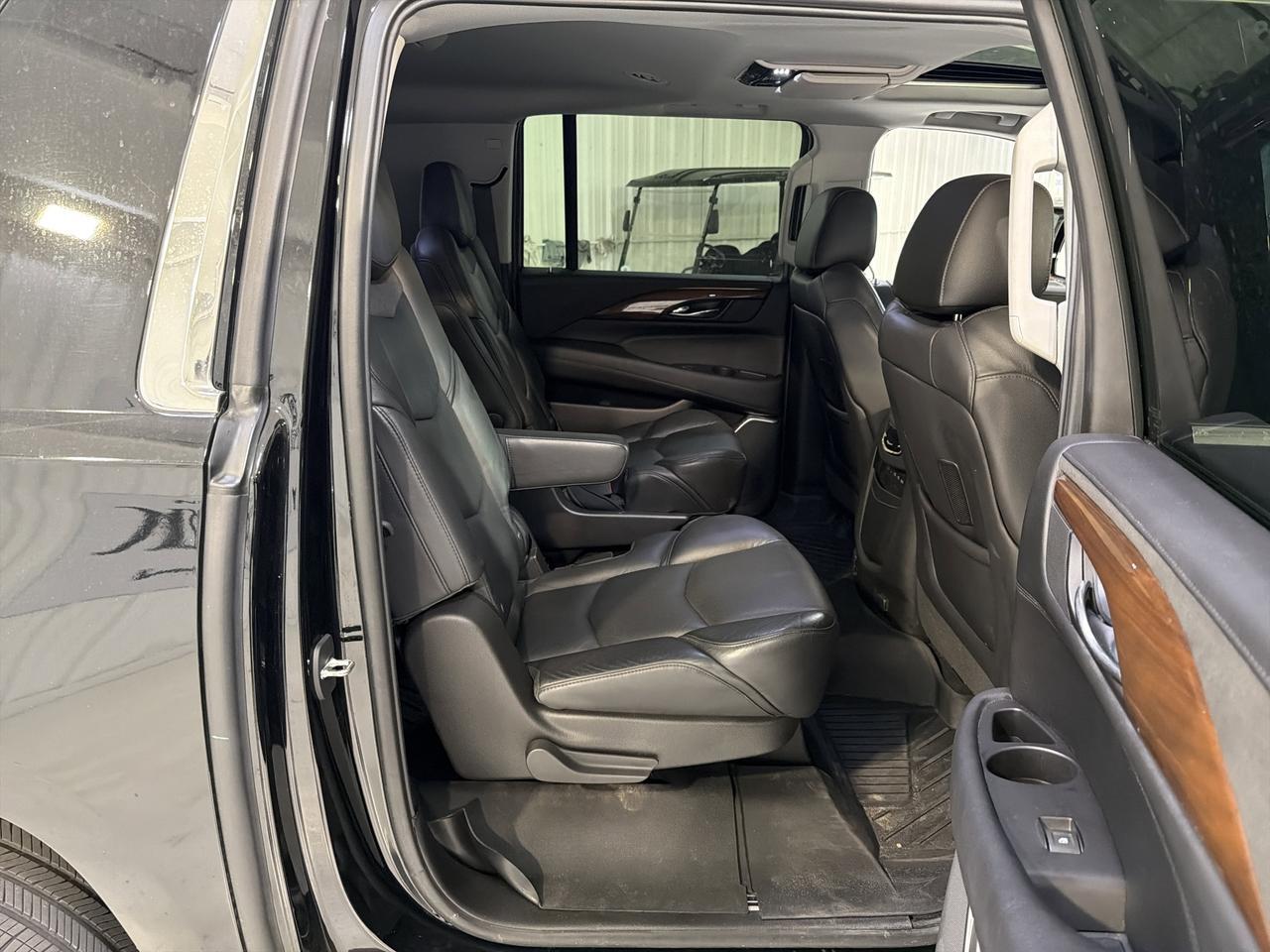 2019 Cadillac Escalade ESV Premium Luxury San Antonio TX