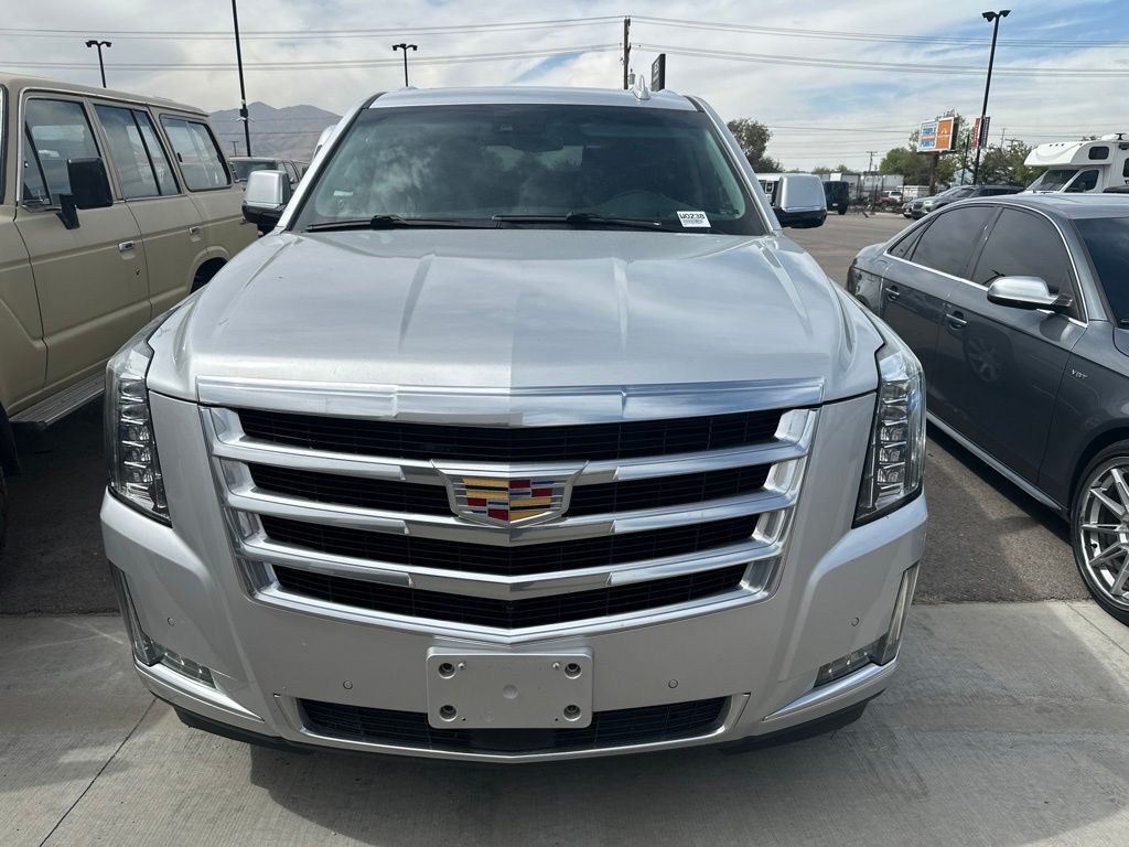 2019 Cadillac Escalade ESV Premium
