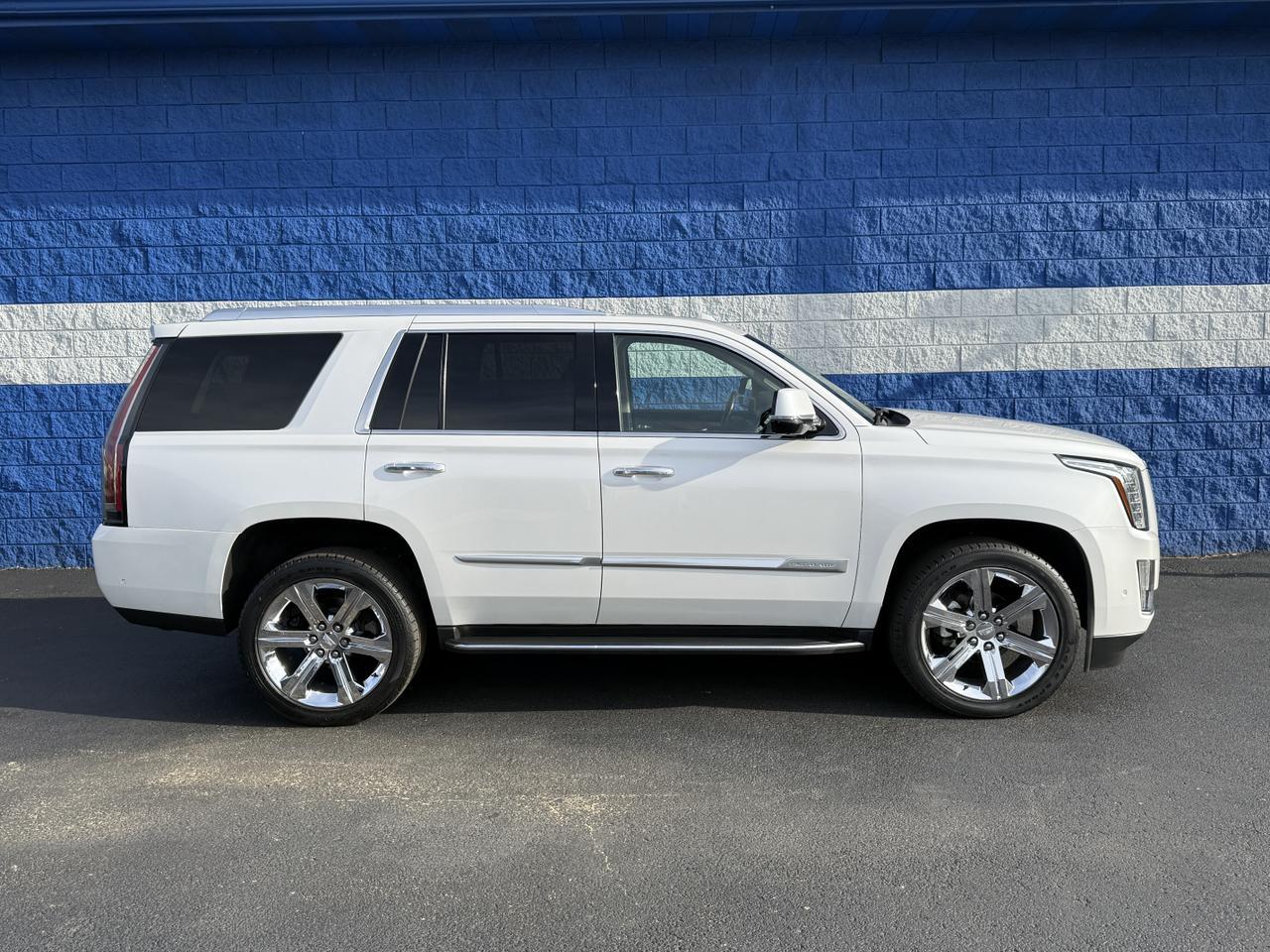 2019 Cadillac Escalade Luxury