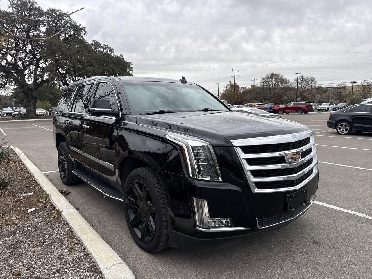 2019 Cadillac Escalade Luxury