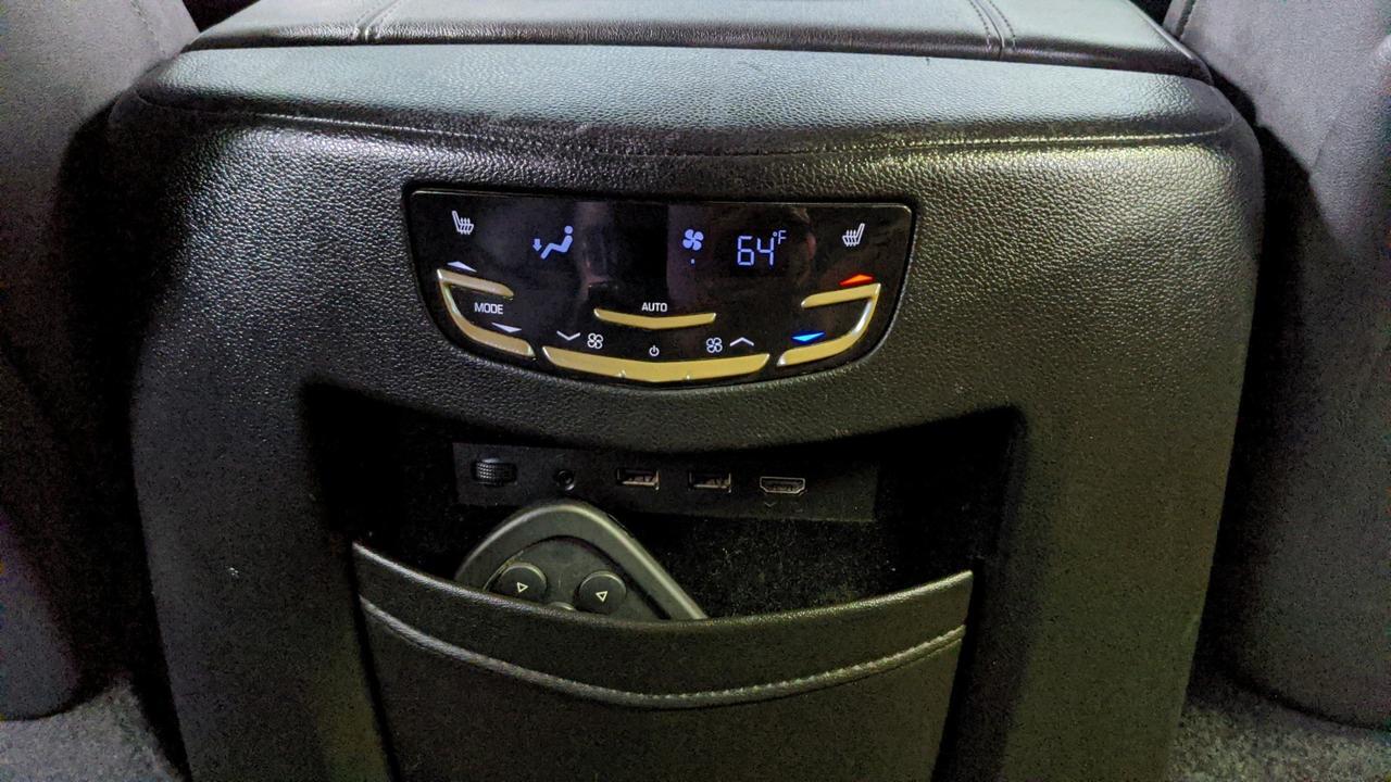 2019 Cadillac Escalade Luxury St. Charles  IL