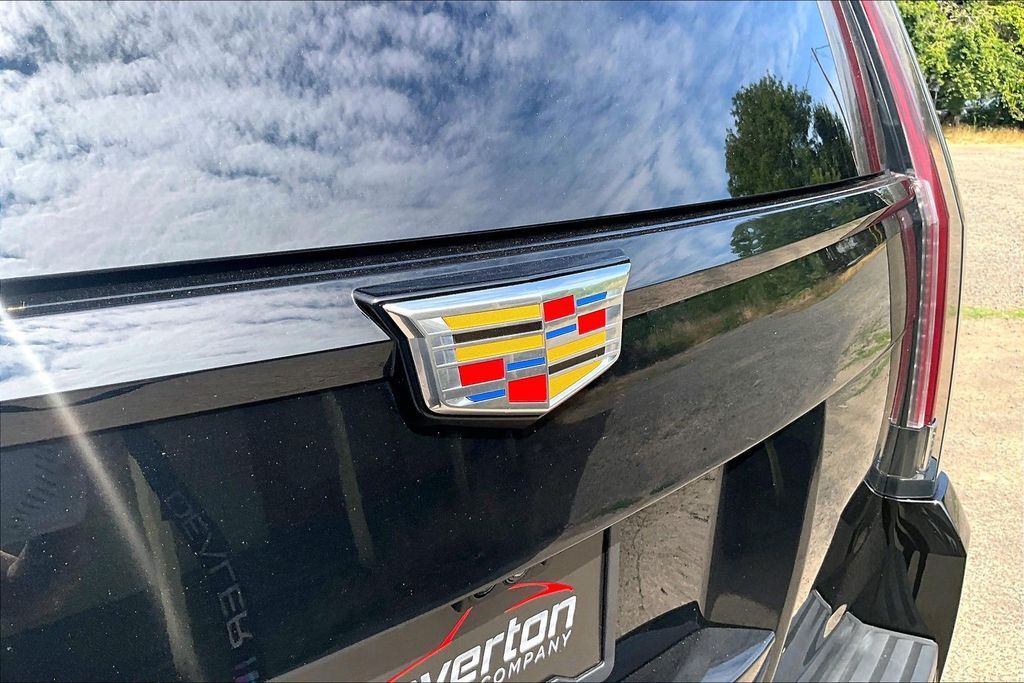 2019 Cadillac Escalade Platinum Edition OR
