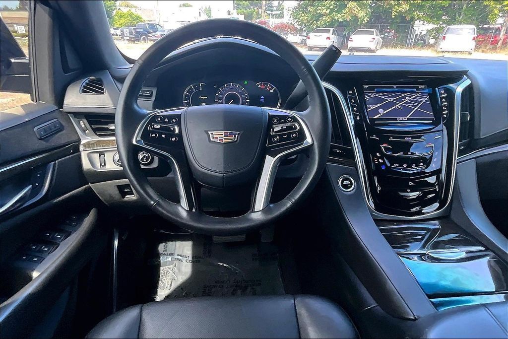 2019 Cadillac Escalade Platinum Edition OR