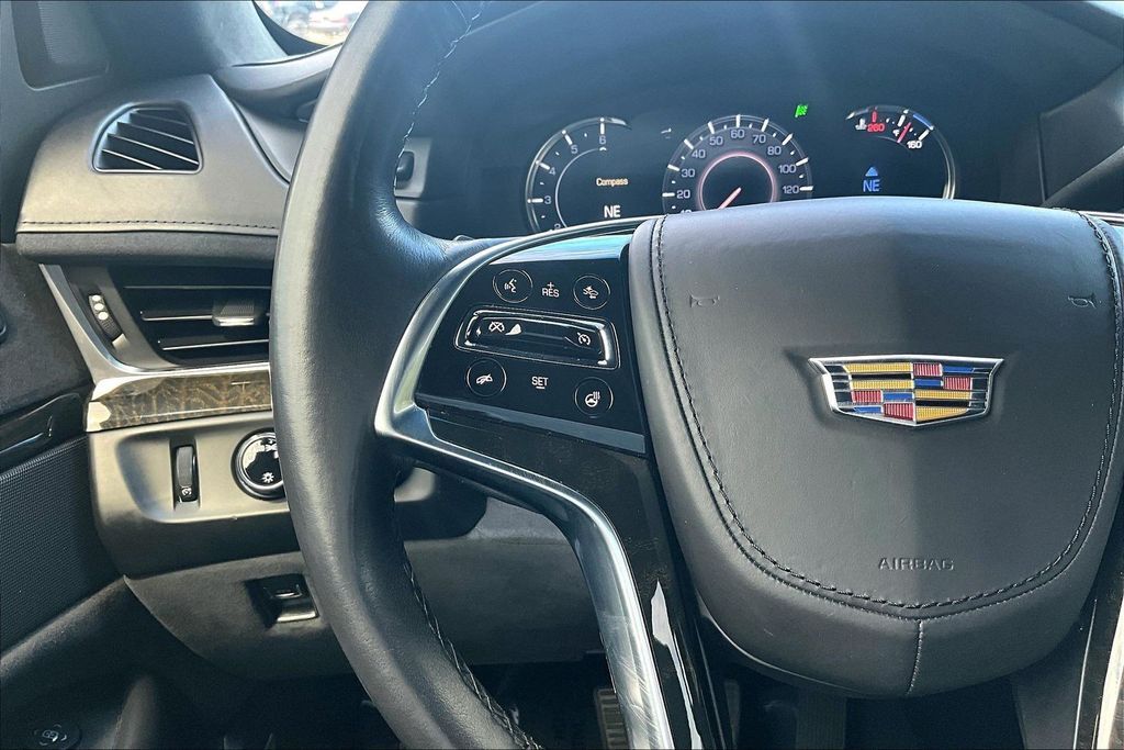 2019 Cadillac Escalade Platinum Edition OR