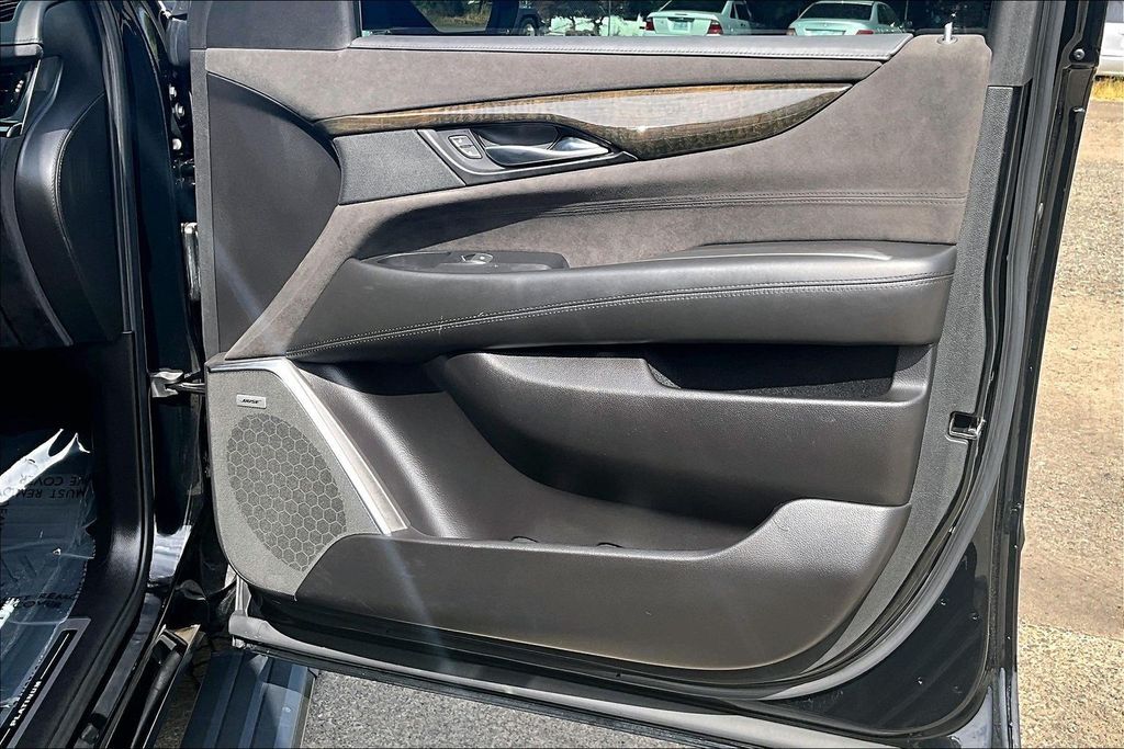2019 Cadillac Escalade Platinum Edition OR