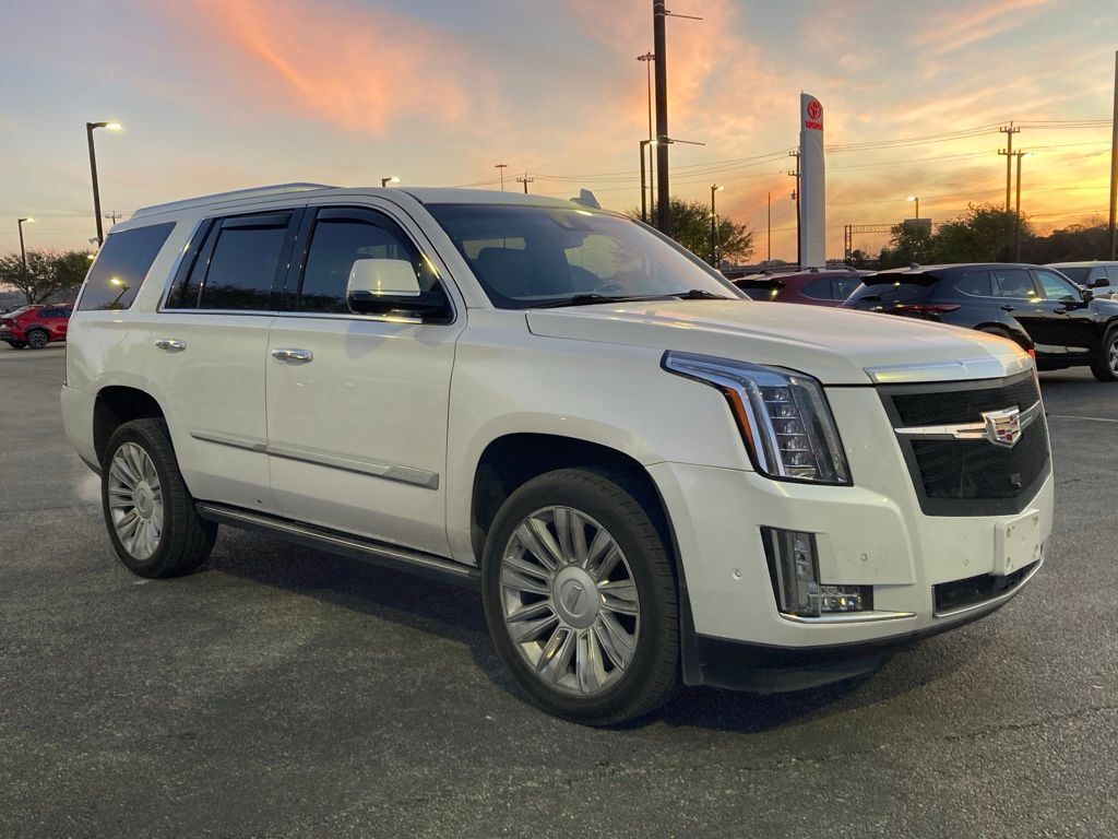 2019 Cadillac Escalade Platinum Edition