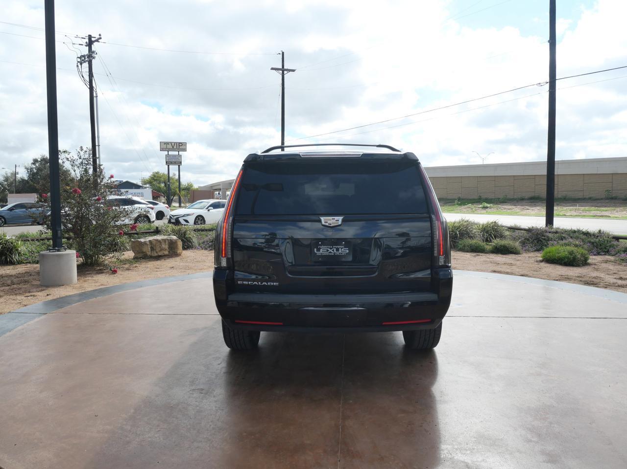 2019 Cadillac Escalade Platinum