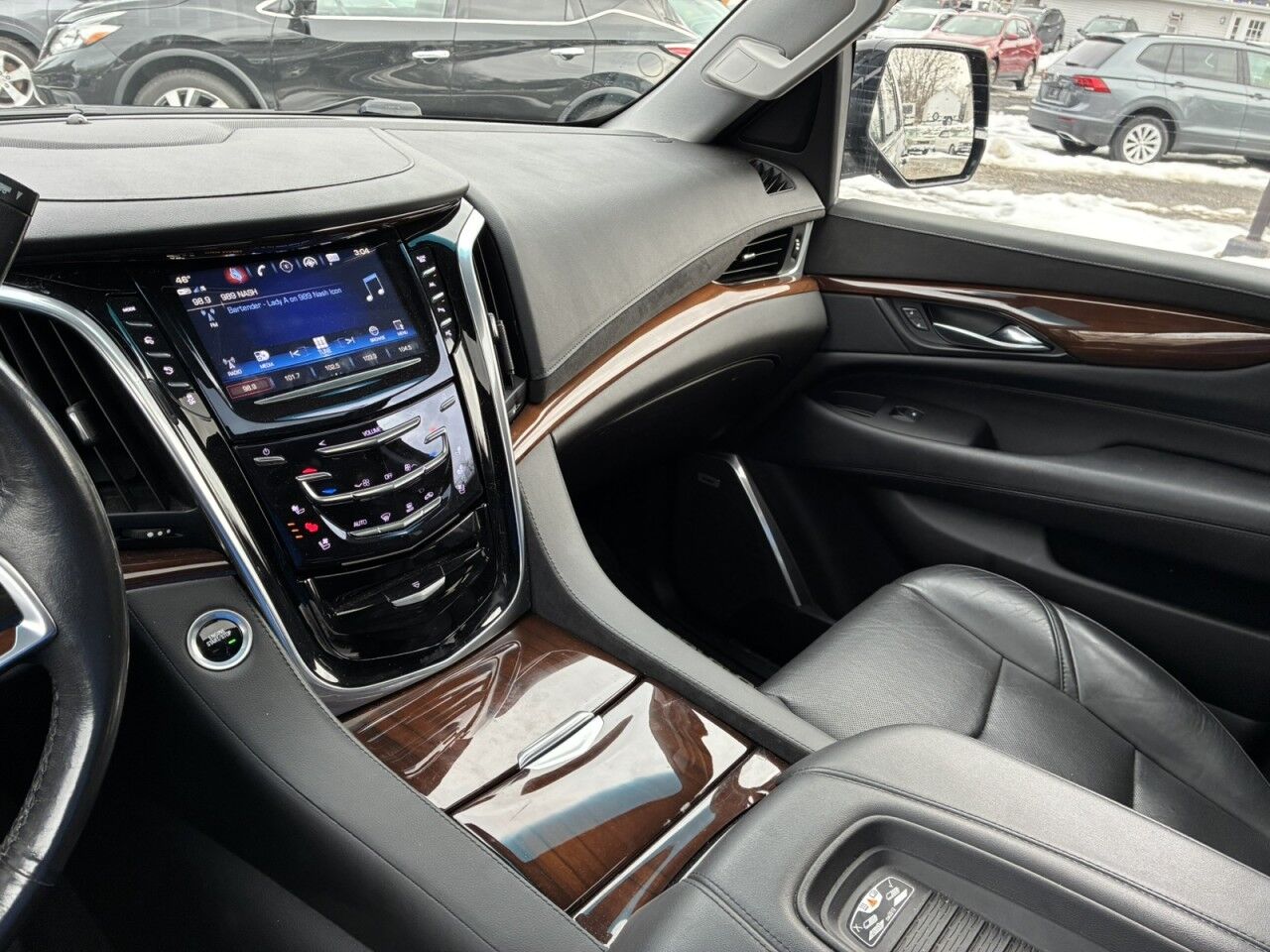 2019 Cadillac Escalade Premium Luxury Charlton MA