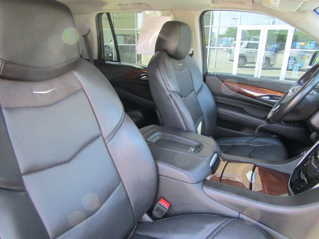 2019 Cadillac Escalade Premium Luxury Mountain Home ID