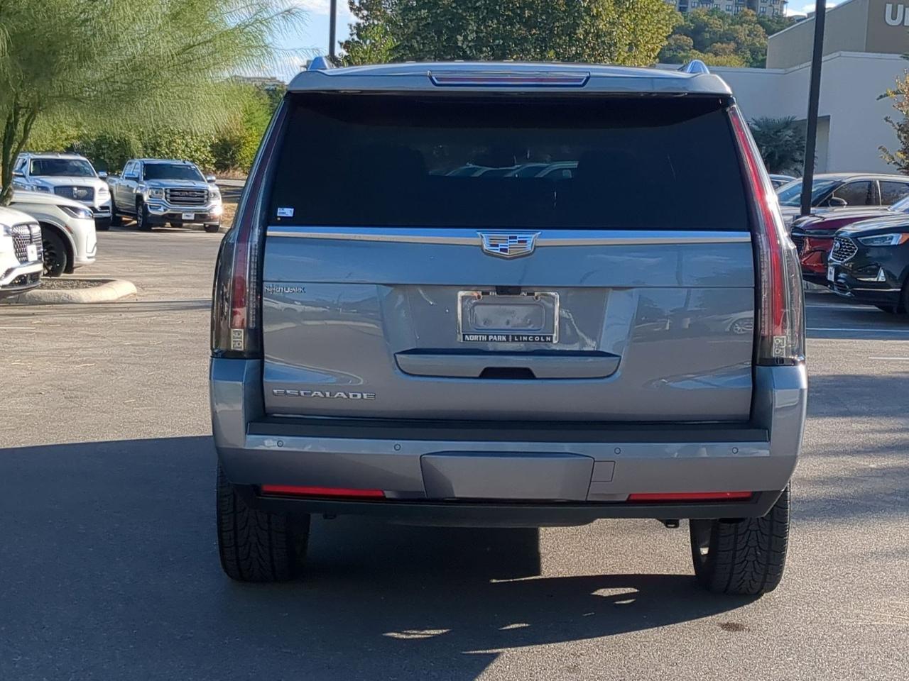 2019 Cadillac Escalade Premium Luxury