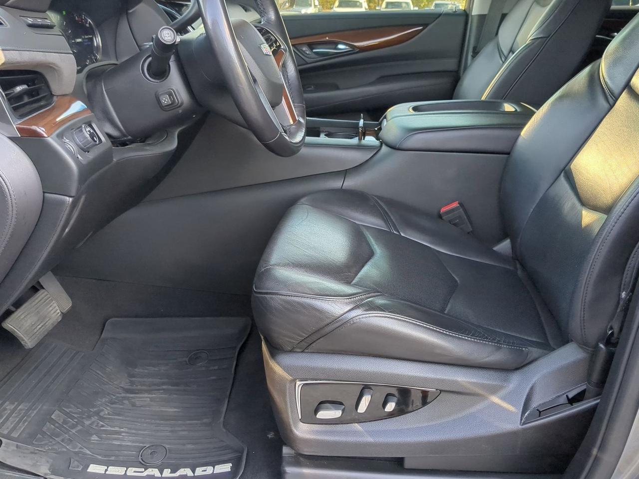 2019 Cadillac Escalade Premium Luxury