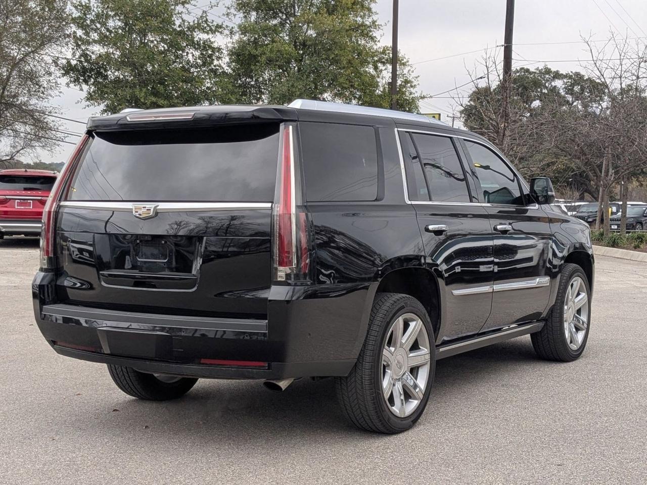 2019 Cadillac Escalade Premium Luxury