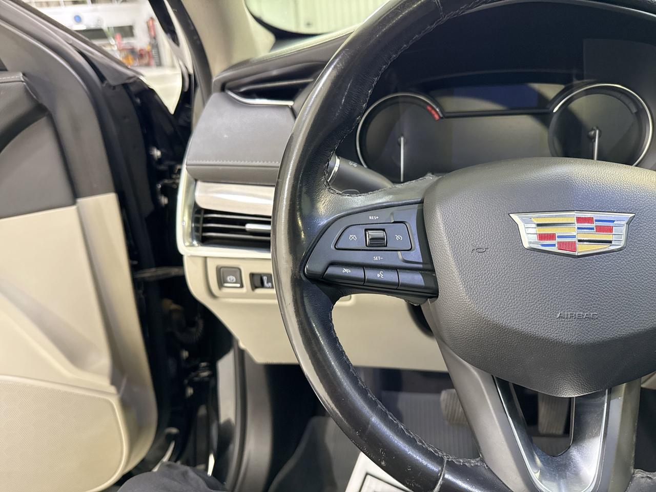 2019 Cadillac XT4 FWD Luxury San Antonio TX