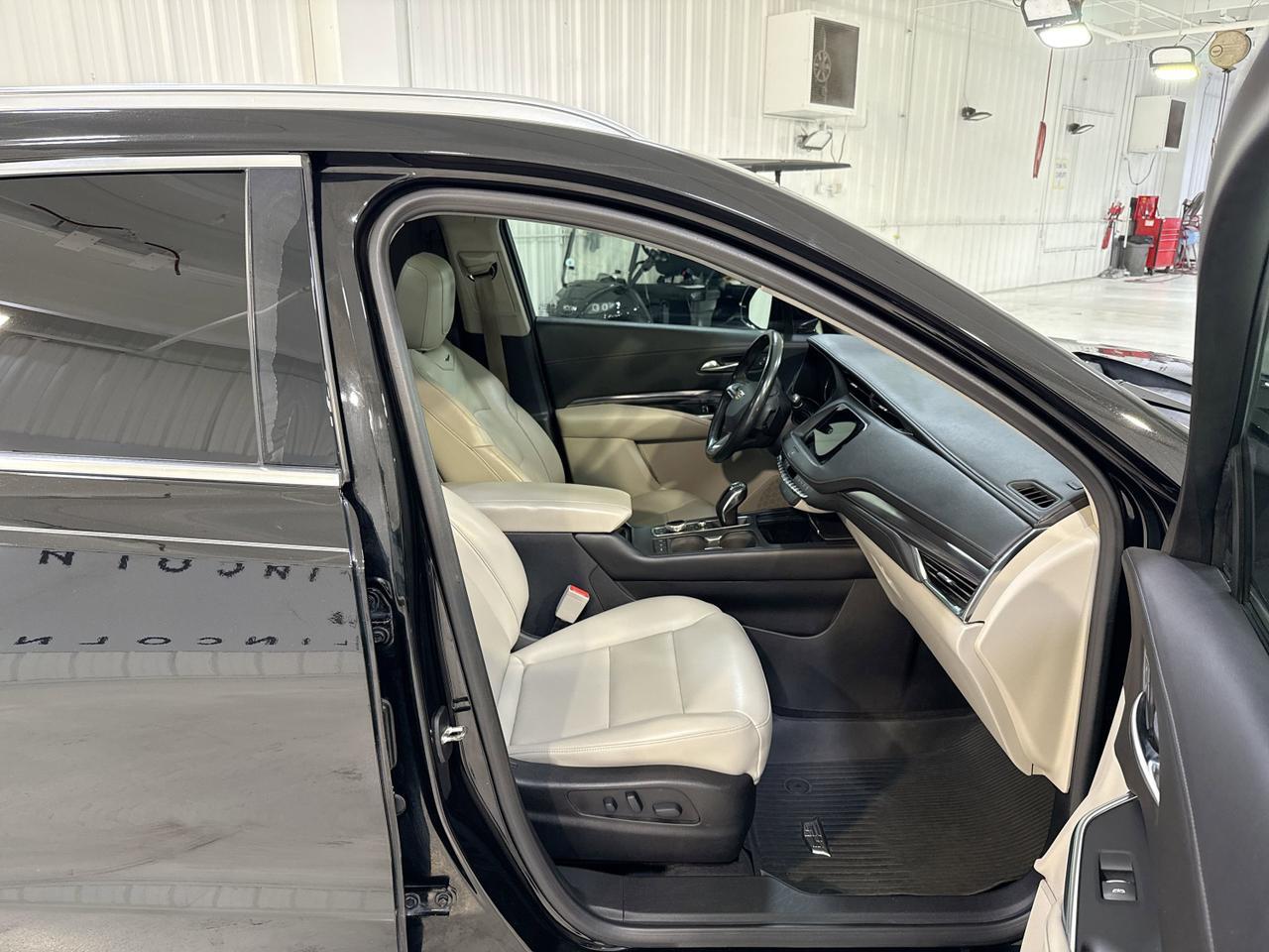 2019 Cadillac XT4 FWD Luxury San Antonio TX