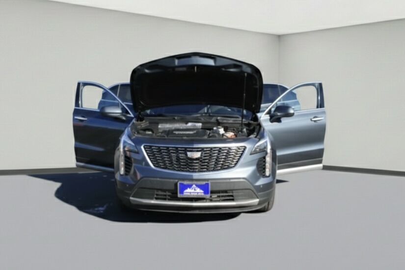 2019 Cadillac XT4 Premium Luxury