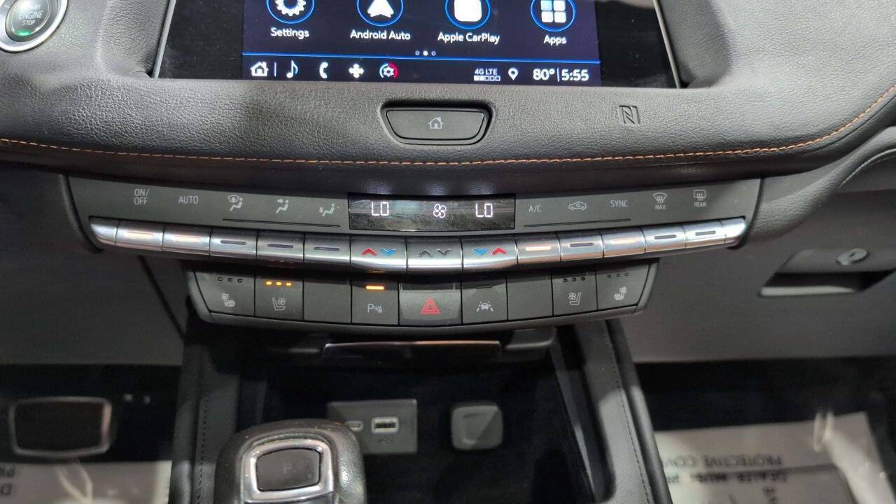 2019 Cadillac XT4 Sport 4x4 4dr Crossover Chesterfield MI