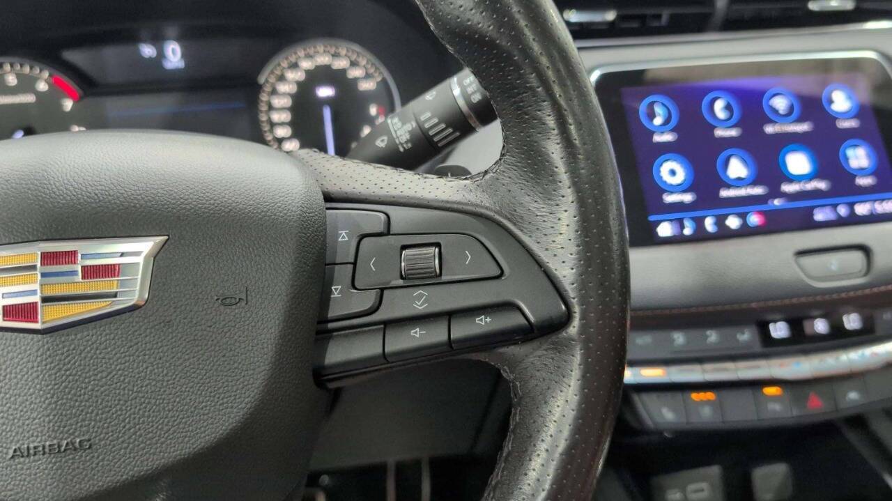 2019 Cadillac XT4 Sport 4x4 4dr Crossover Chesterfield MI