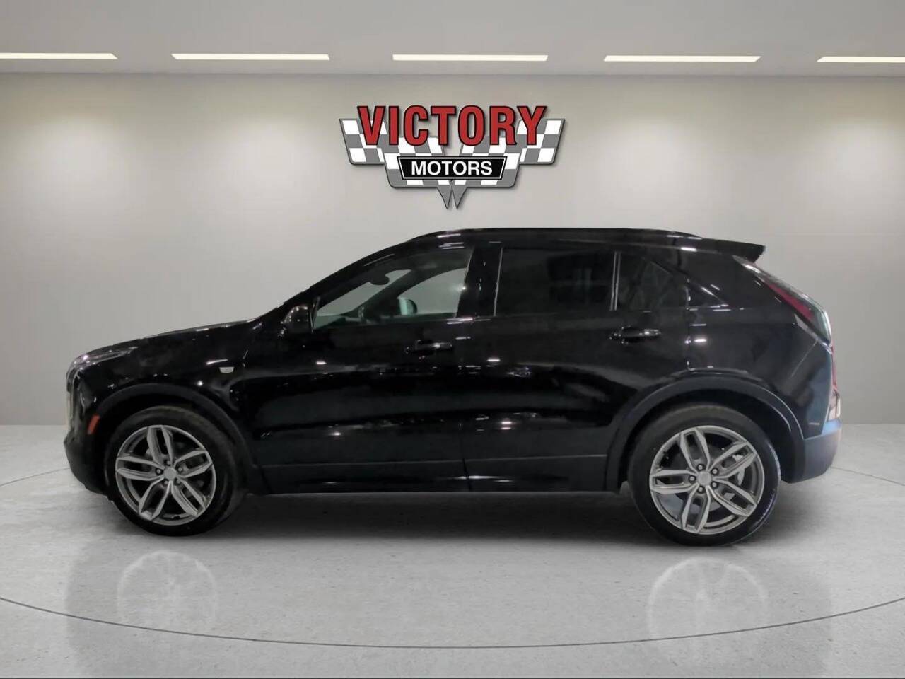 2019 Cadillac XT4 Sport 4x4 4dr Crossover Chesterfield MI