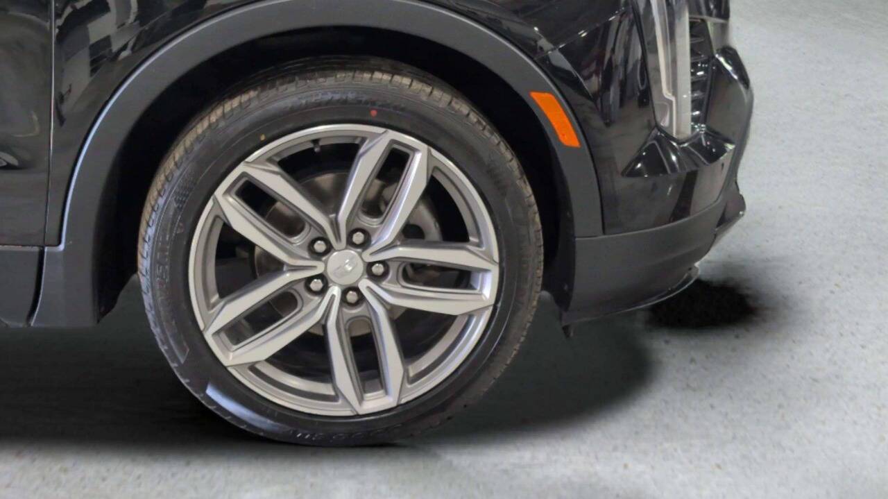 2019 Cadillac XT4 Sport 4x4 4dr Crossover Chesterfield MI