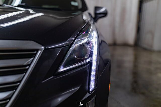 2019 Cadillac XT5 AWD Luxury Leather Roof Nav BCam Red Deer AB