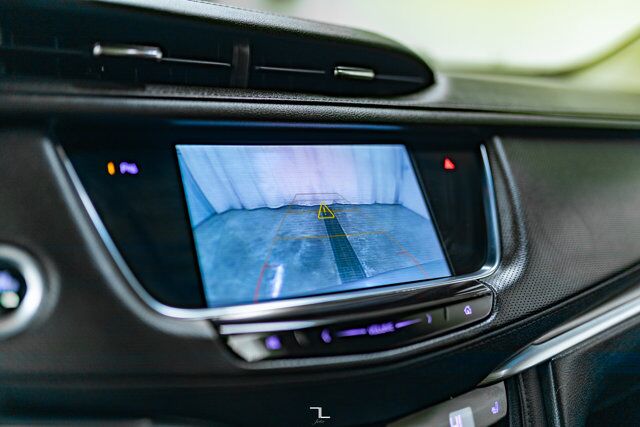 2019 Cadillac XT5 AWD Luxury Leather Roof Nav BCam Red Deer AB