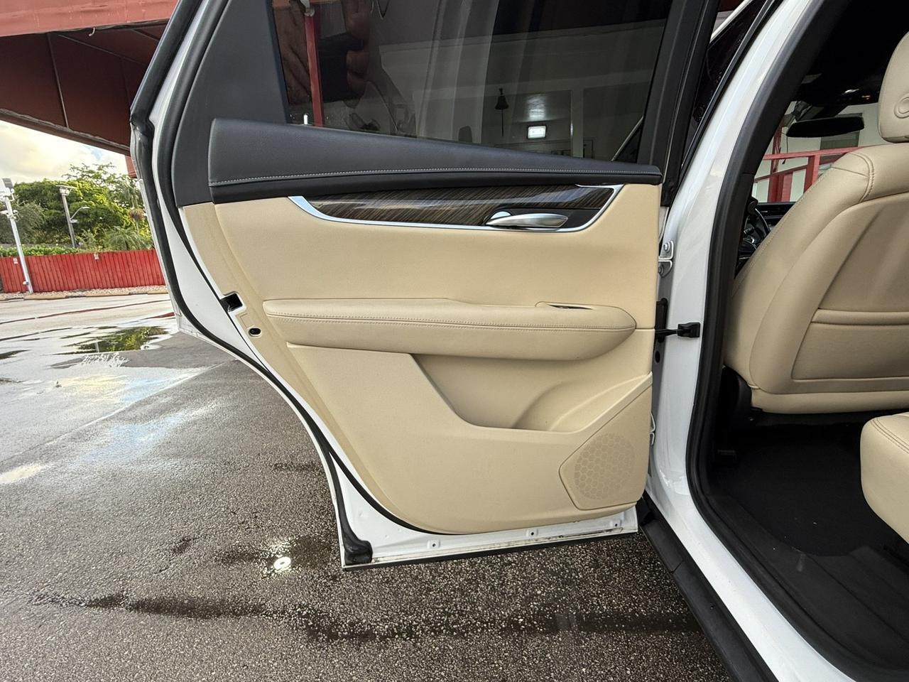 2019 Cadillac XT5 FWD Hollywood FL