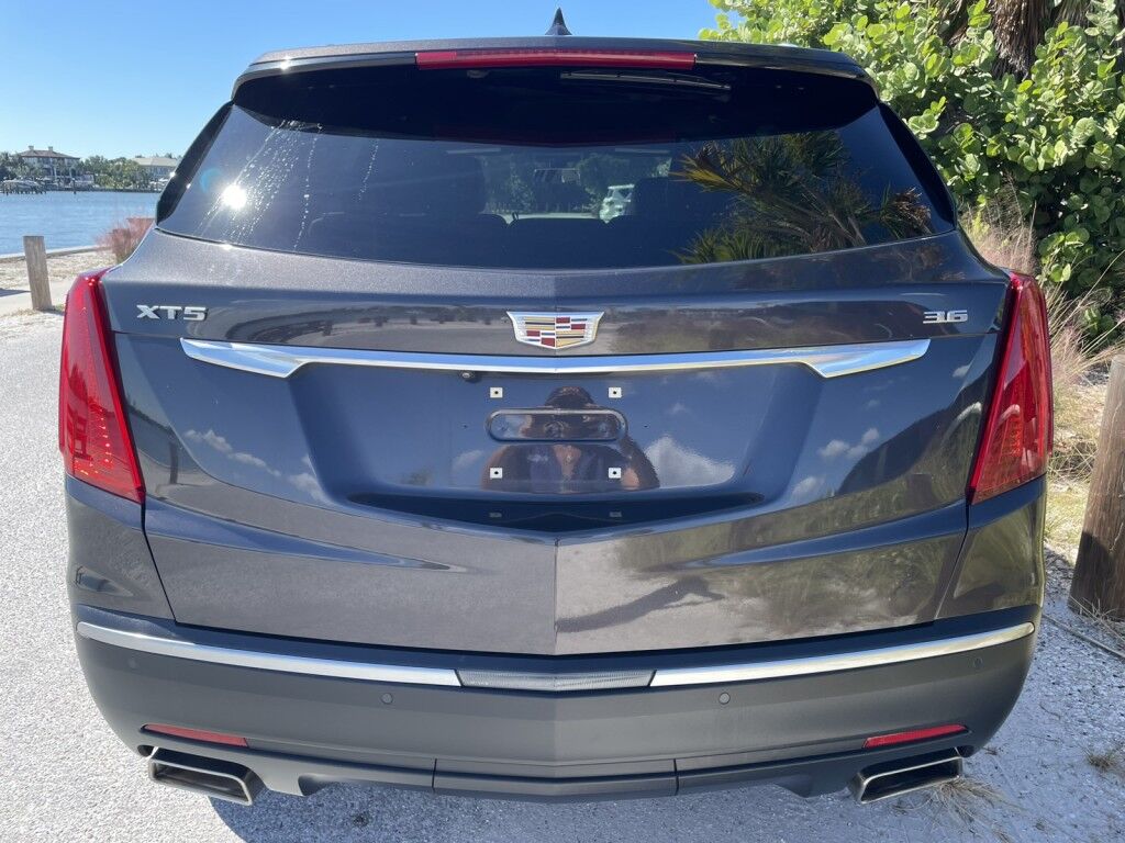 2019 Cadillac XT5 FWD~AUTO START/STOP~BLUETOOTH~CRUISE CONTROL~DRIVER ASSISTANCE PACKAGE~KEYLESS ENTRY~PREMIUM SOUND SYSTEM~Wi-Fi Sarasota FL