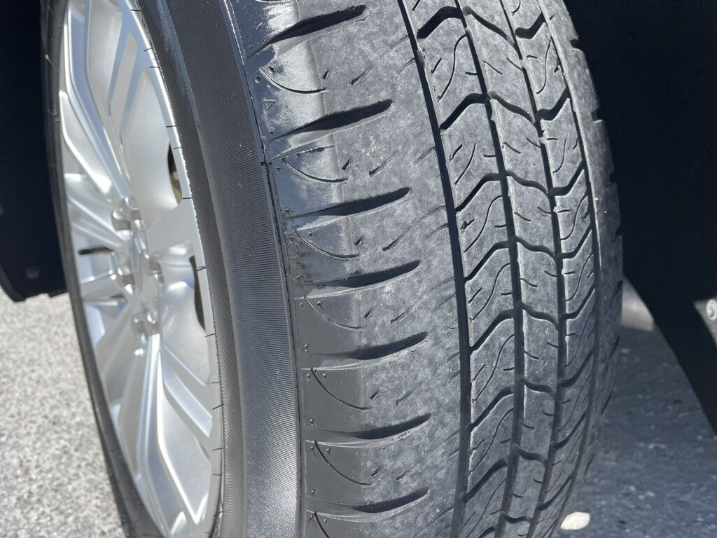 2019 Cadillac XT5 FWD~AUTO START/STOP~BLUETOOTH~CRUISE CONTROL~DRIVER ASSISTANCE PACKAGE~KEYLESS ENTRY~PREMIUM SOUND SYSTEM~Wi-Fi Sarasota FL