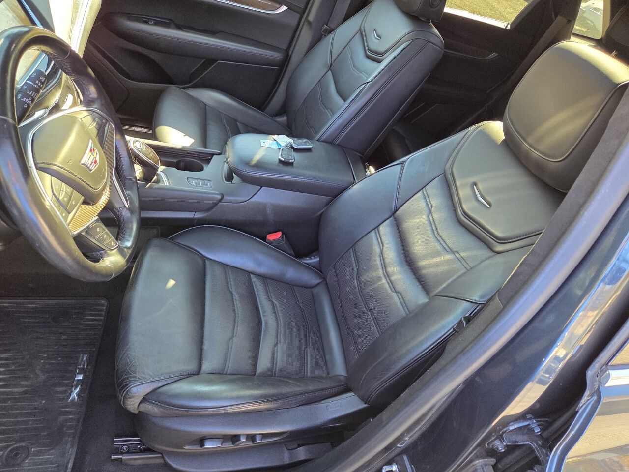 2019 Cadillac XT5 Platinum AWD Charlton MA