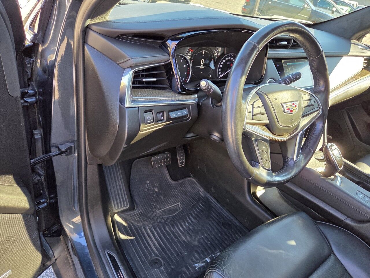 2019 Cadillac XT5 Platinum AWD Charlton MA